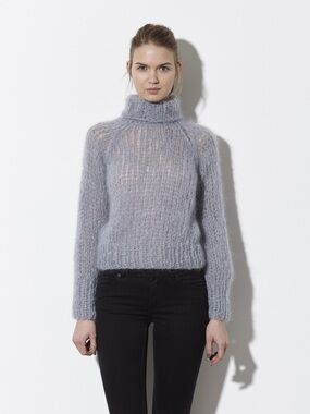 Maiami Sweater Women’s Medium Mohair Merino Wool Knit Turtleneck